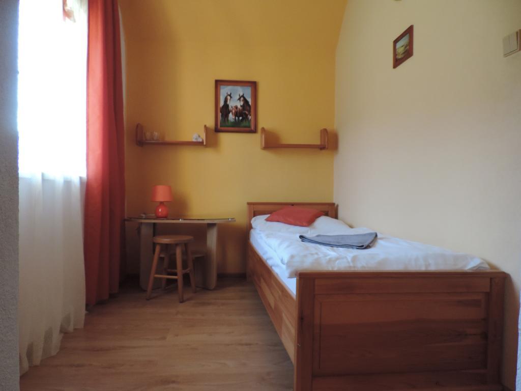 Western Penzion Ruzomberok Exteriér fotografie